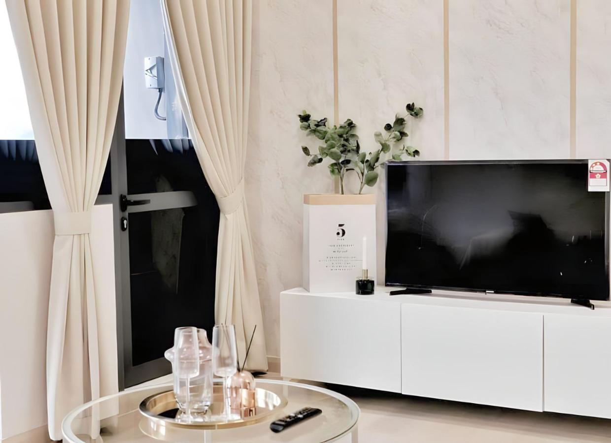Star Residance Klcc-Two Bedroom Apartment กัวลาลัมเปอร์ ภายนอก รูปภาพ